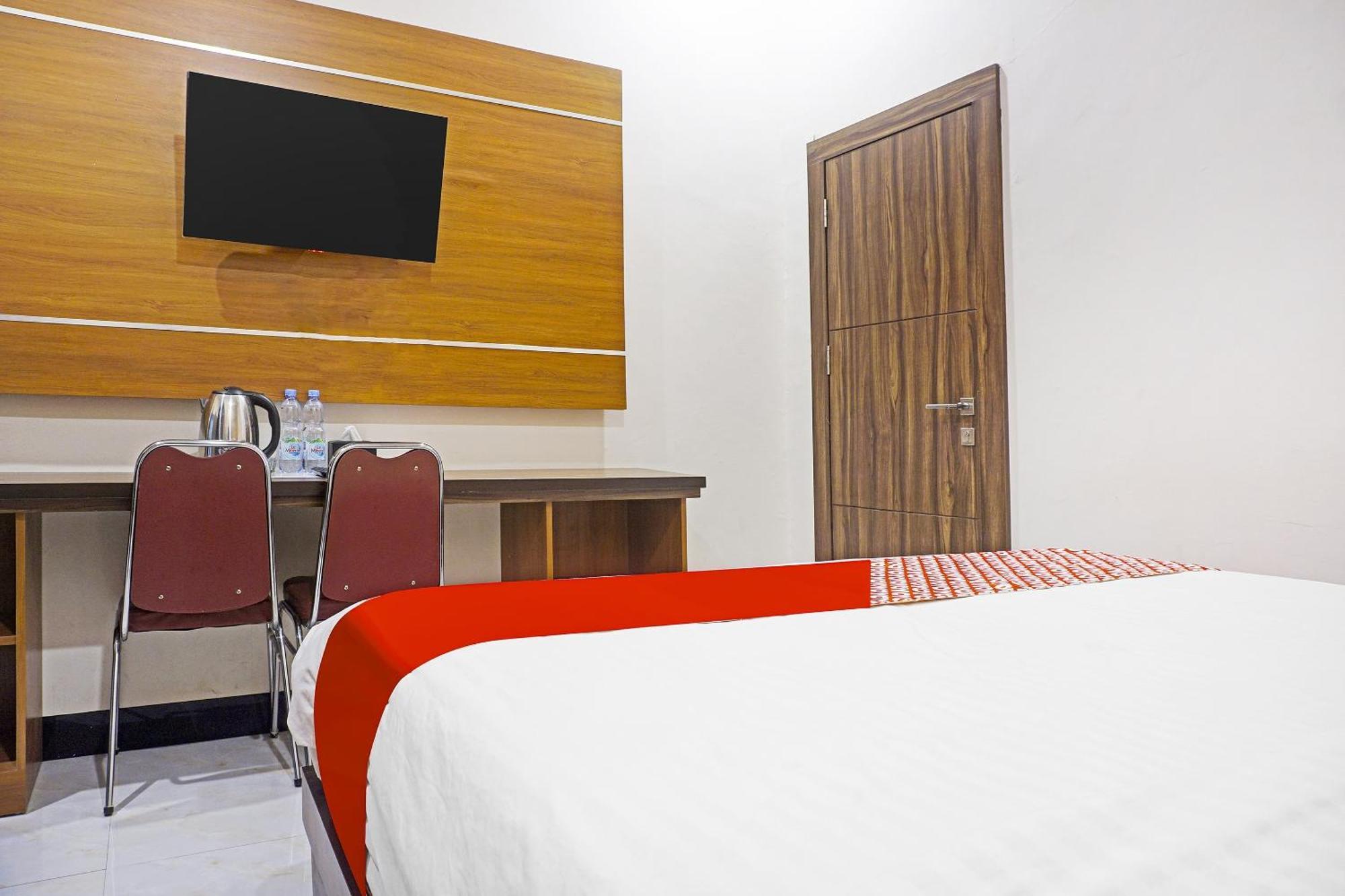 Collection O 91331 Hotel Grand Saota Soppeng Lalabata Exterior photo